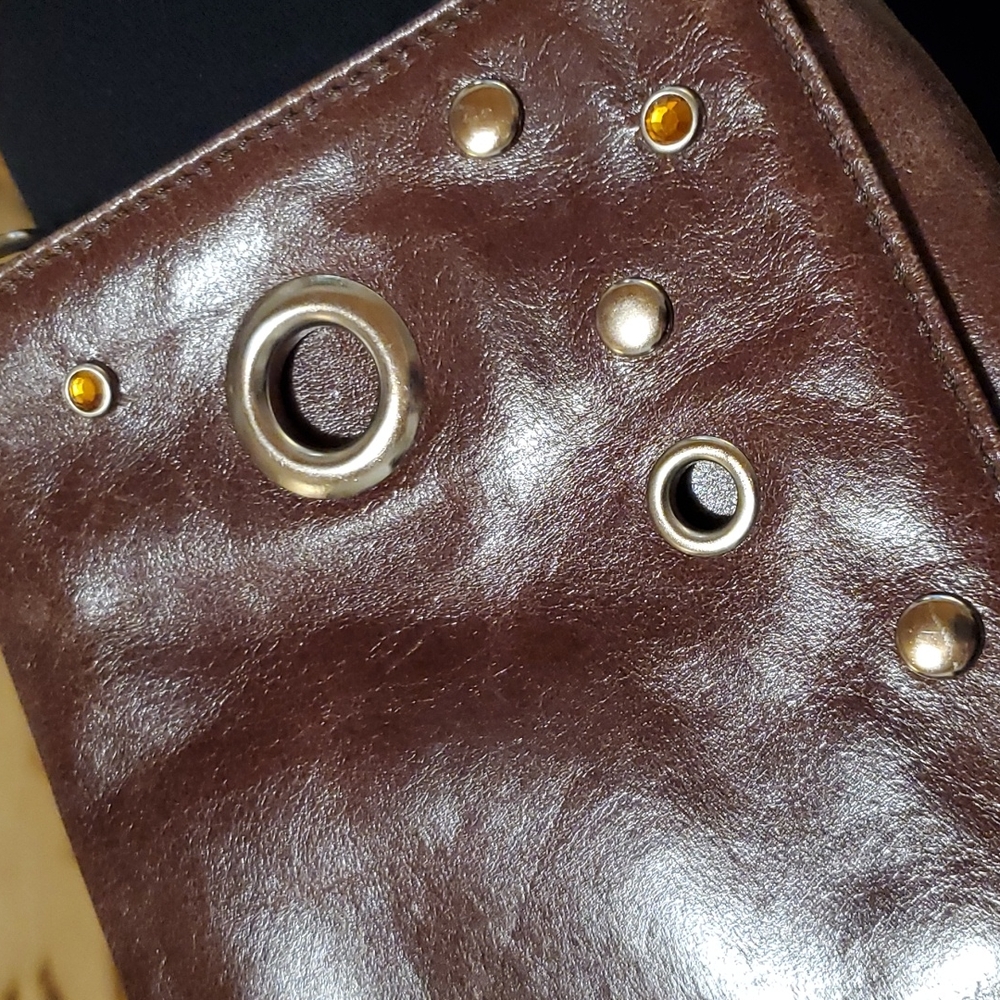 HOBO Clutch - Picture 8 of 9